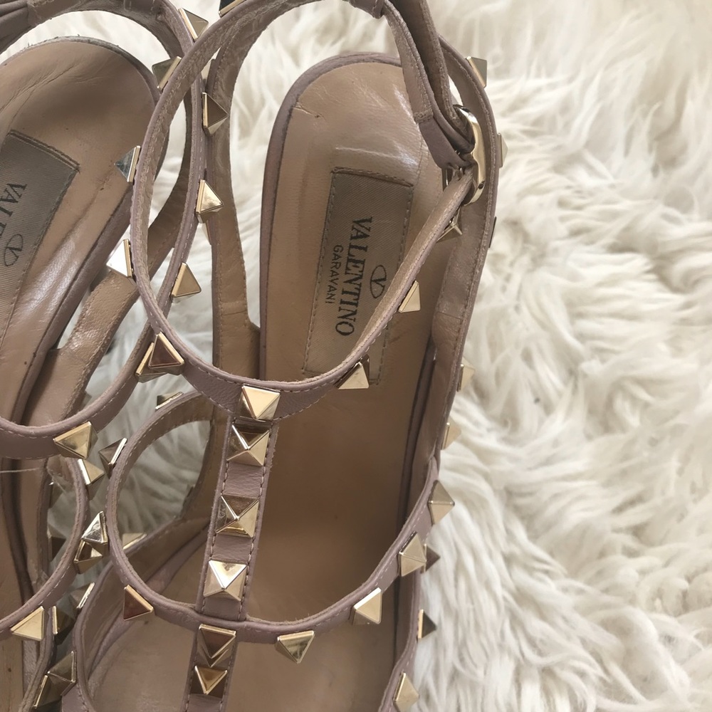 Valentino Garavani Rockstud heels - Picture 7 of 8